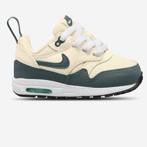 Nike Kids Cream and Teal Sneakers